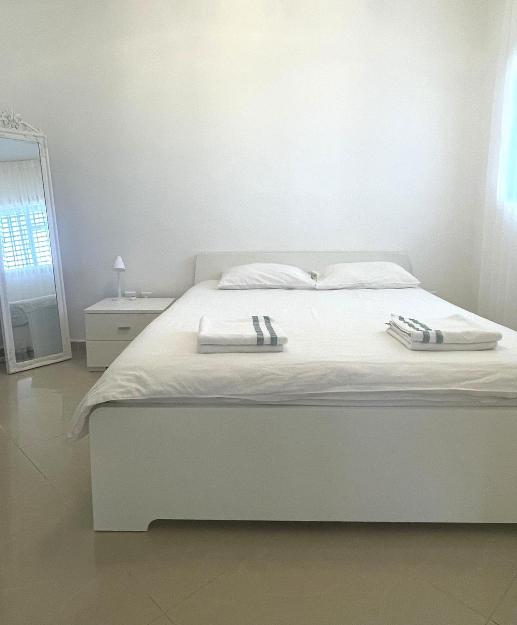 2Br Vacation Home Eilat Kültér fotó